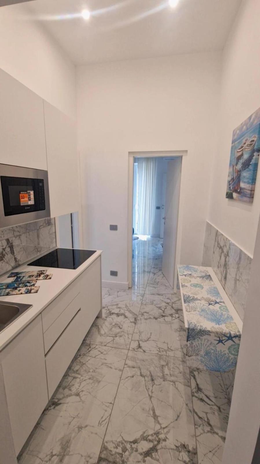 K&A Luxury Apartment อันซีโอ ภายนอก รูปภาพ